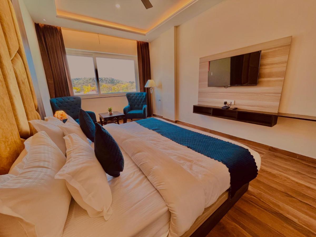 Ganges Blossam - A Four Star Luxury Hotel & Resort Haridwār Extérieur photo