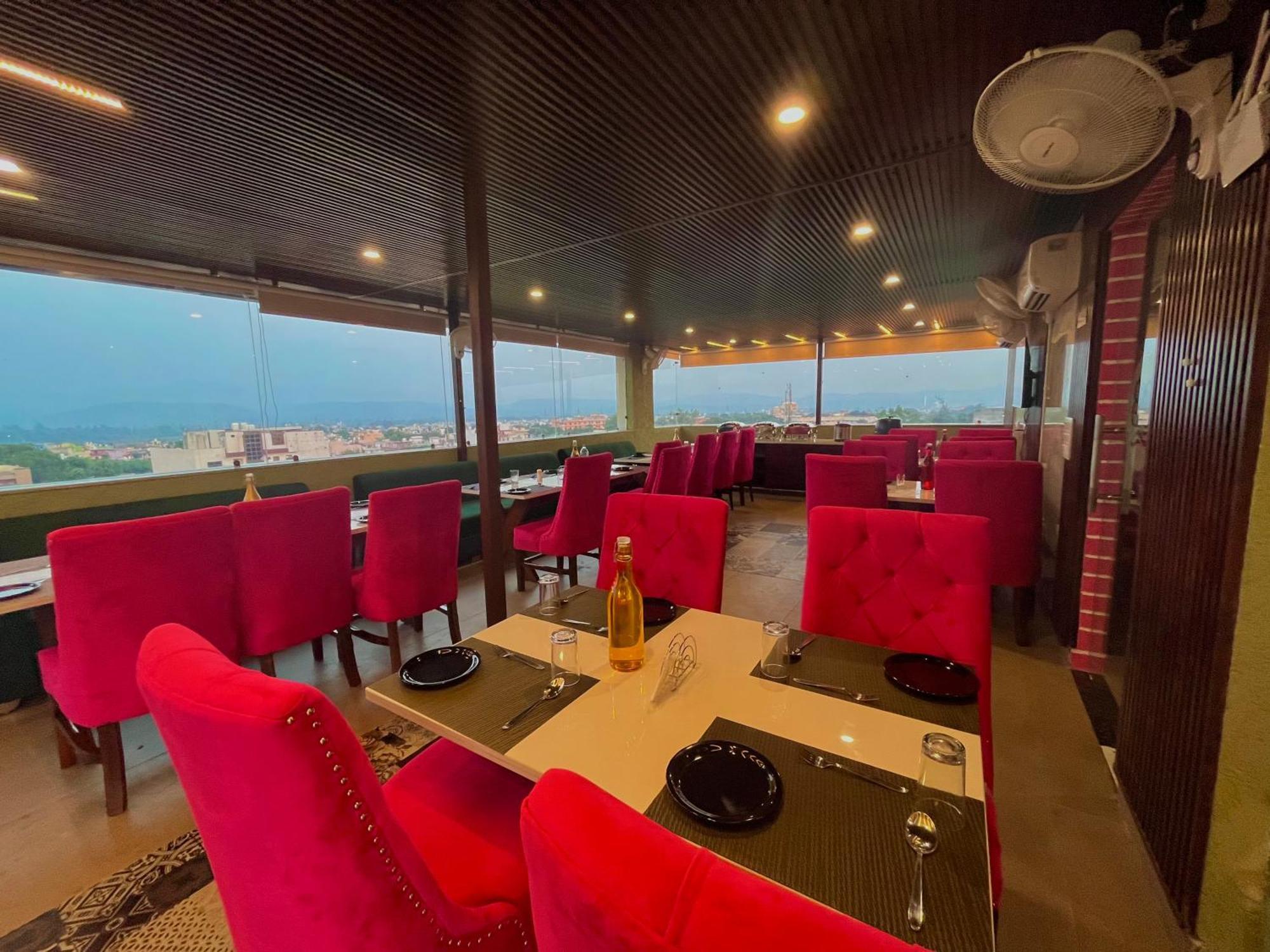 Ganges Blossam - A Four Star Luxury Hotel & Resort Haridwār Extérieur photo