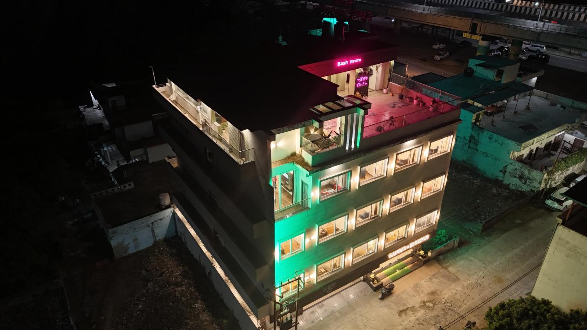 Ganges Blossam - A Four Star Luxury Hotel & Resort Haridwār Extérieur photo